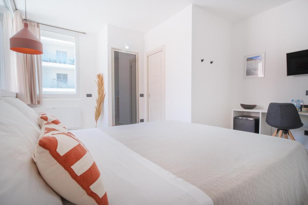 Casa Ameri Affittacamere Ольбия Экстерьер фото